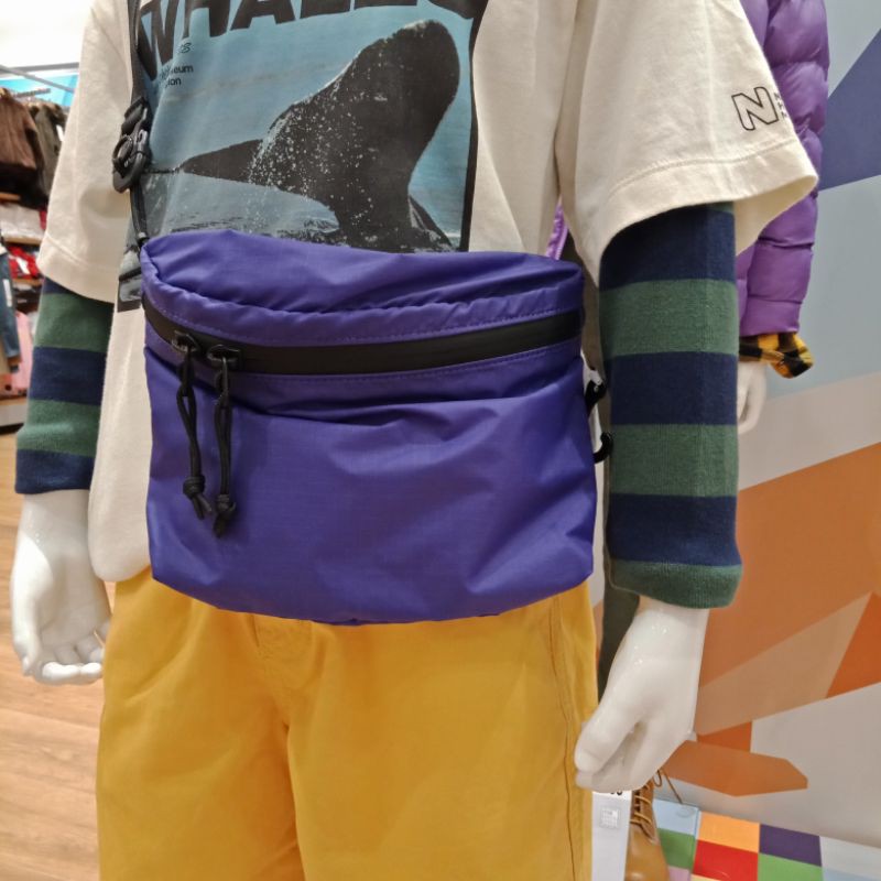 JASTIP UNIQLO SALE TAS PINGGANG SELEMPANG WAISTBAG UNISEX ORIGINAL FREE PAPER BAG