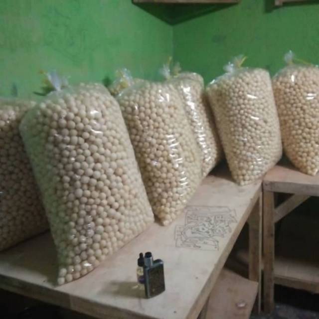 

Cemilan emplod endog lewo original gurih enak terbaru