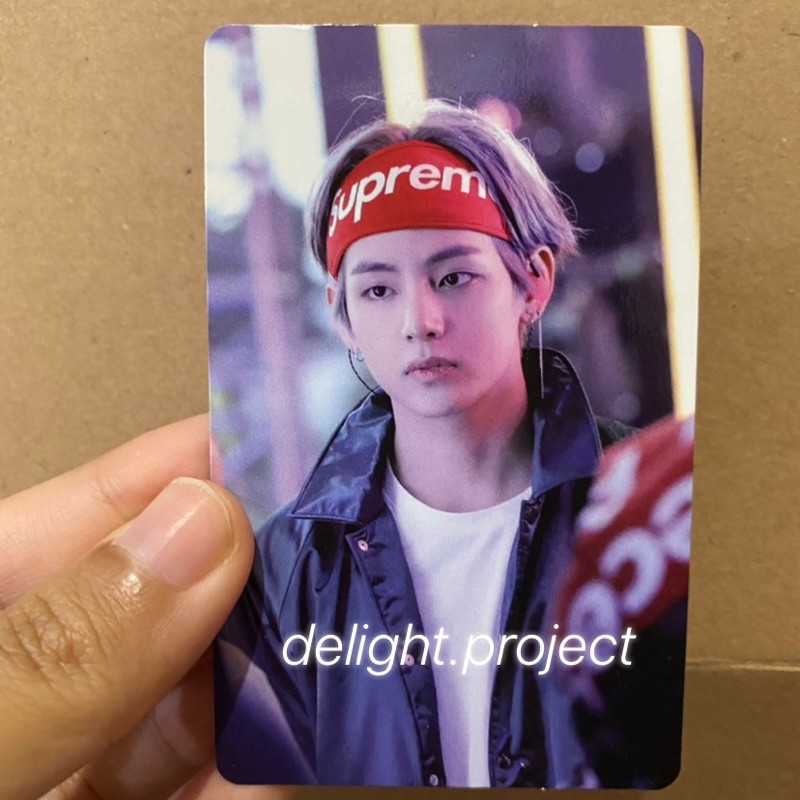[READY] Pc Photocard Memories 2017 semi rare Taehyung V supreme bandana