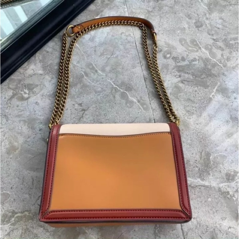 Coach Hutton Shoulder Bag In Colorblock (89070)