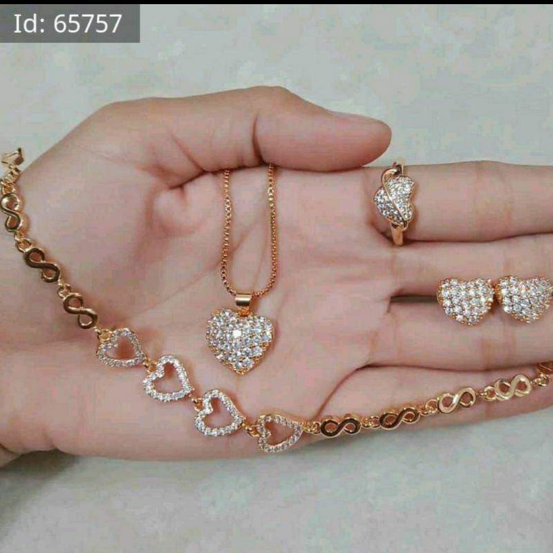 Set love perhiasan titanium lapis emas 24k fashion wanita