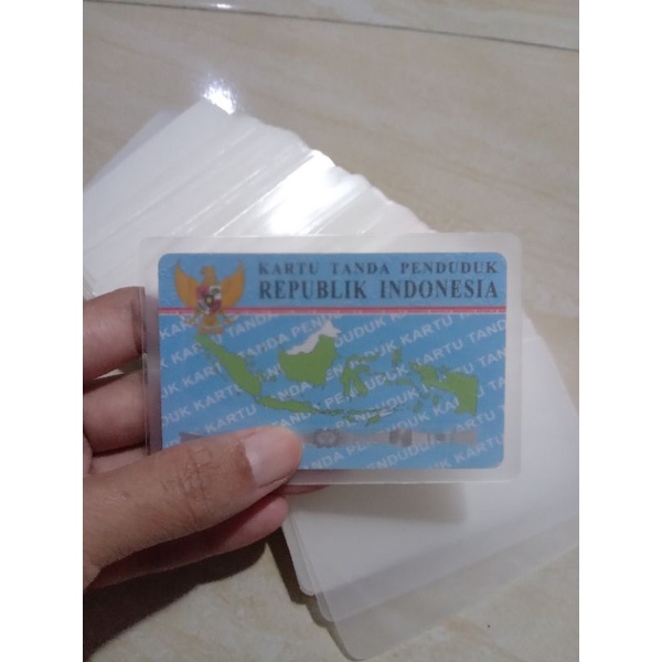 

PLASTIK FILM LAMINATING KARTU VAKSIN /KTP / SIM /KARTU BPJS & KARTU PENTING LAINNYA