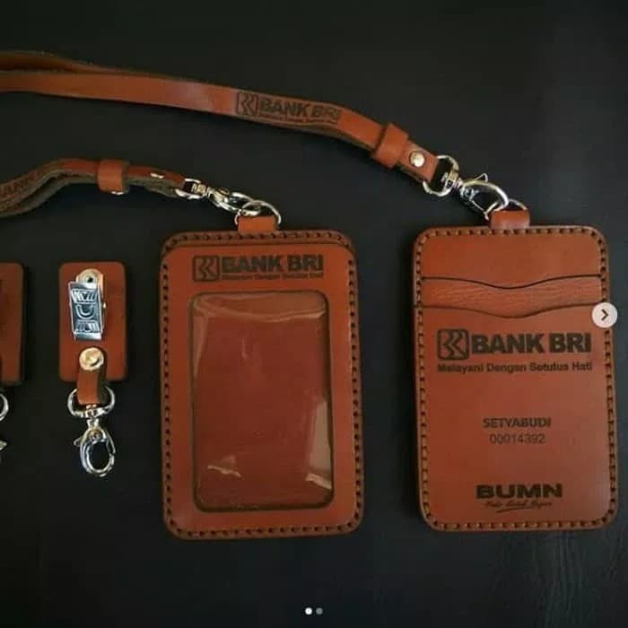 

Trendi Name Tag Bank Bri Asli Kulit 100% Bergaransi