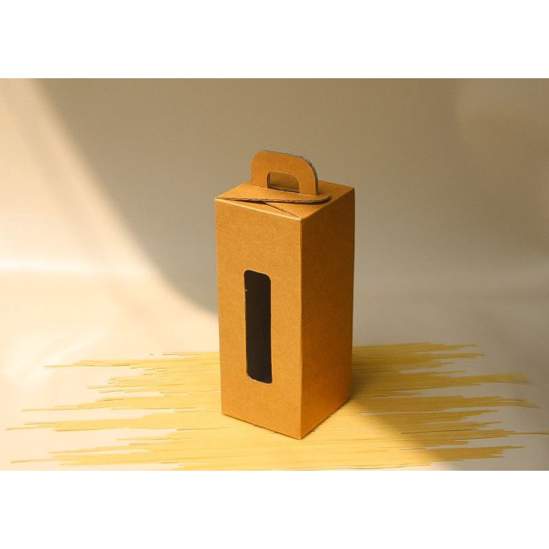

Box / kardus botol madu 500ml uk. 8*8*19 box tenteng