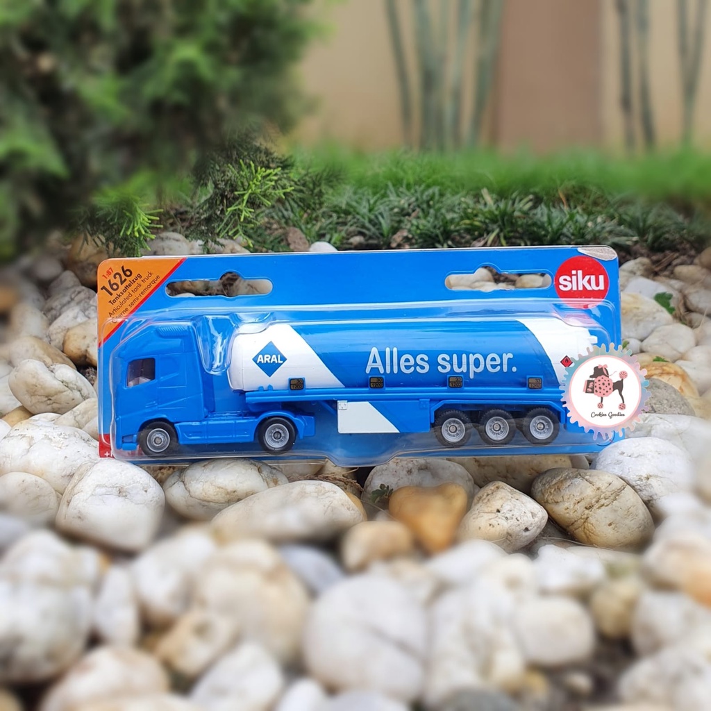 Siku 1626 Articulated Tank Truck