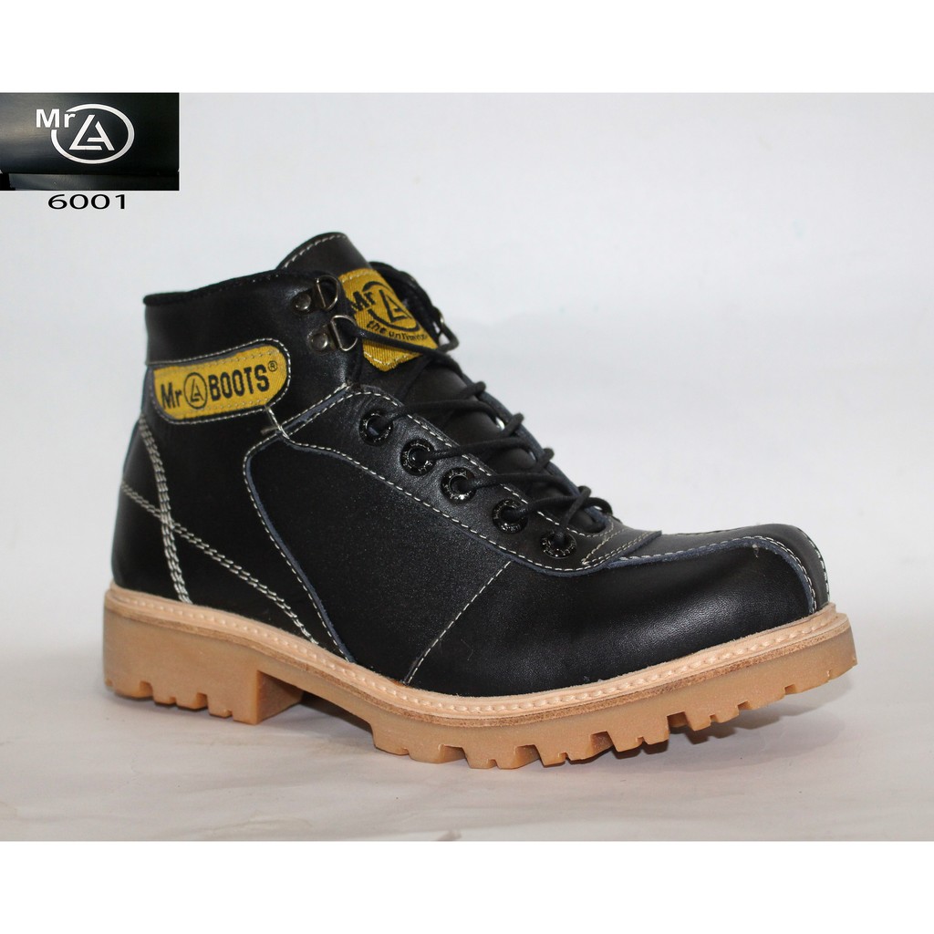 SEPATU MR.LA TRACKING BOOTS ORIGINAL,SEPATUKULIT,SEPATUKERJA,SEPATUFORMAL,SEPATUCASUAL