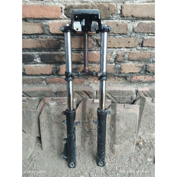 0SKOK DEPAN TIGER REVO MEGAPRO ORIGINAL TIREV ORI MEGA PRO PRIMUS MP SHOCK SEGITIGA AS BOTTOM