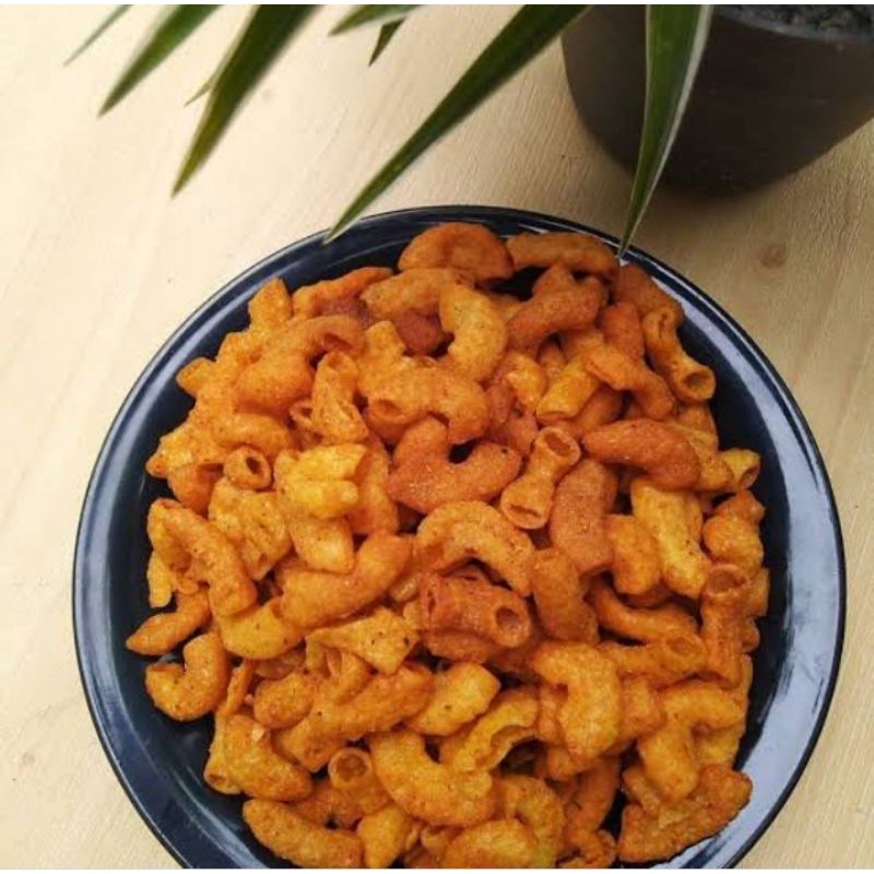 

Makaroni Super renyah dan Basreng Renyah by Krenyah Snack