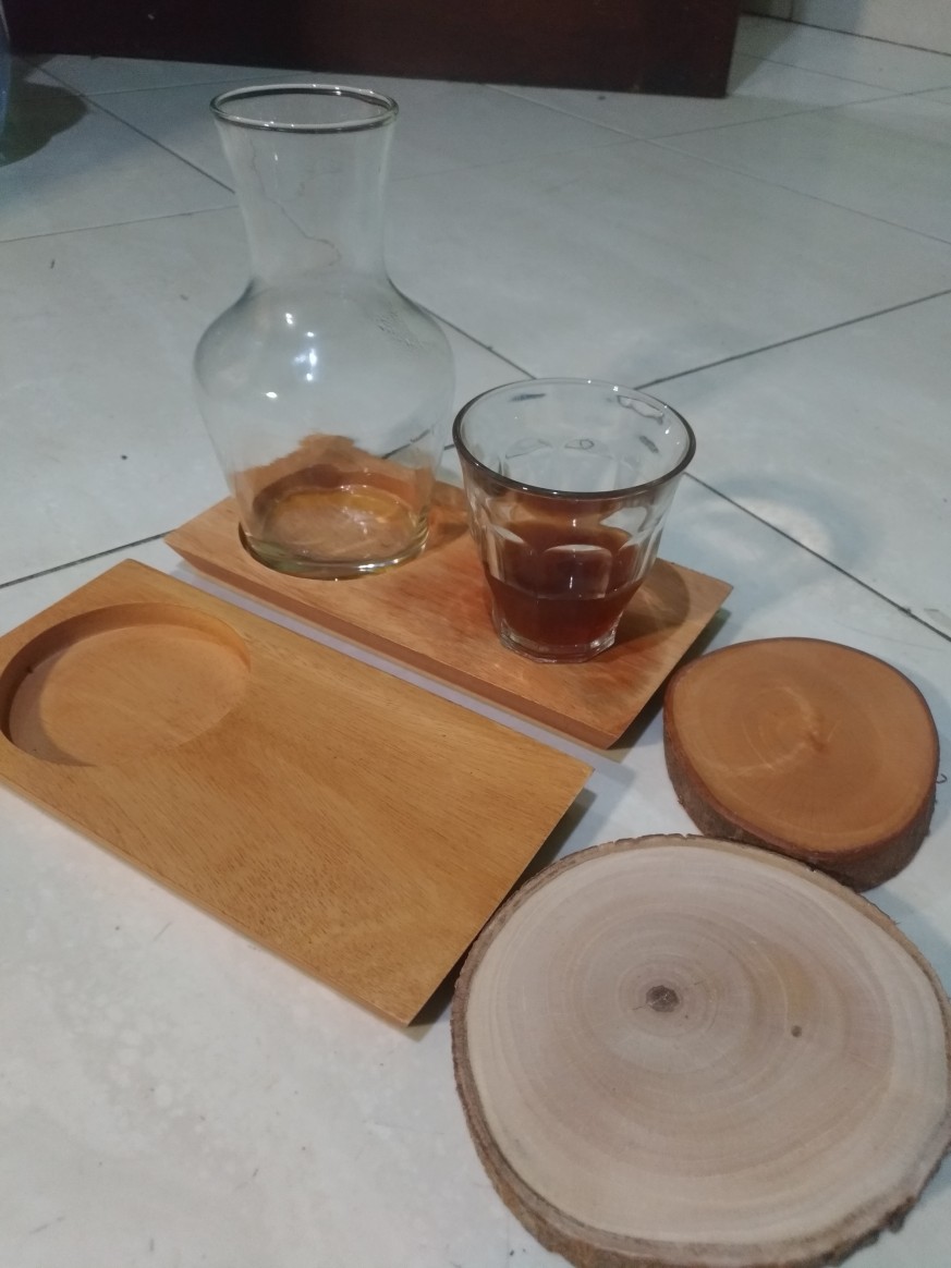 Tatakan 11-12 Cm Coated Kayu Besar Natural Wood Coaster Diameter