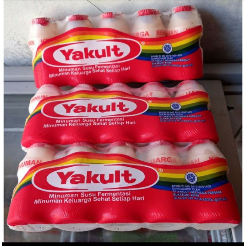 YAKULT