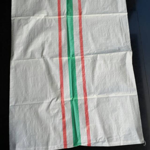 Karung plastik ukuran 90 x 130 cm