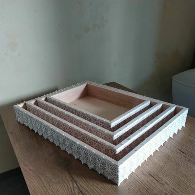 Hantaran Renda / Seserahan / Tray / Kotak Kayu