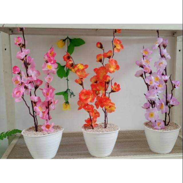 COD Bunga Sakura Bunga Plastik Plus Pot Tawon D 10 Bunga Hias Bunga Palsu