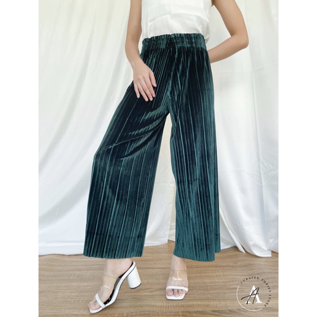 Emerald Green Pleated Velvet Pants