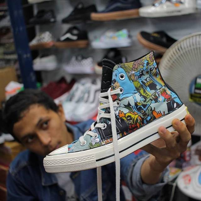 Sepatu Converse All Star CT Chuck Taylor 70s High x Batman DC Comics BNIB Original