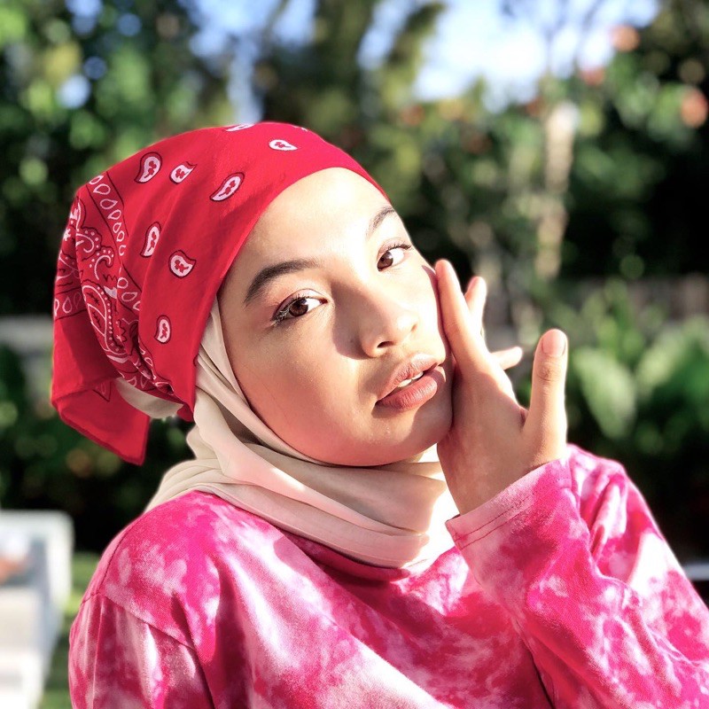 Premium Bandana Retro Motif Paisley