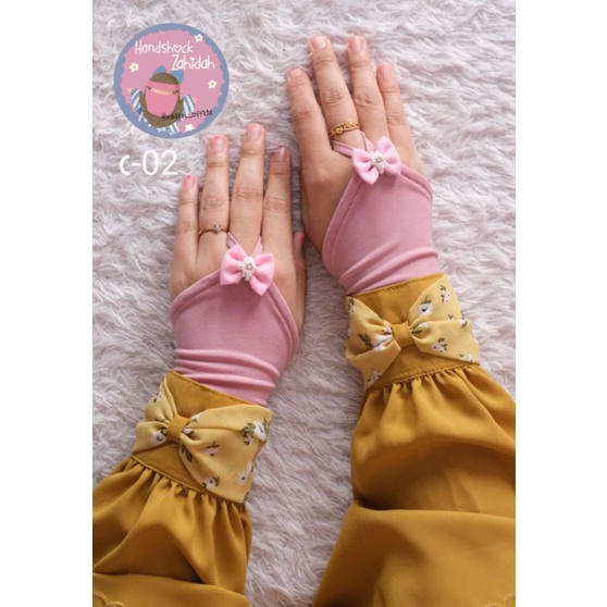 handshock zahidah