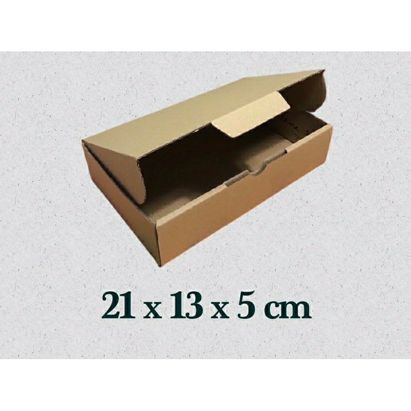 

Kardus Packing Die Cut Box 21x13x5 cm Kardus Hampers Kardus Paket Kardus Bingkisan