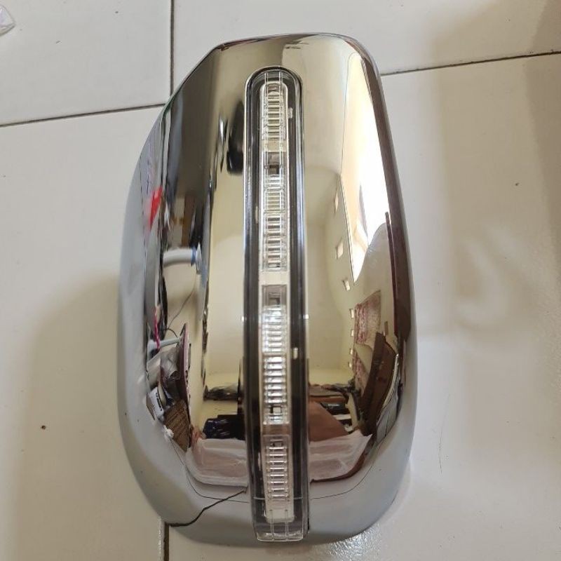 Cover spion+Lampu sein all new Avanza tipe g Agya Ayla Xenia crome kanan