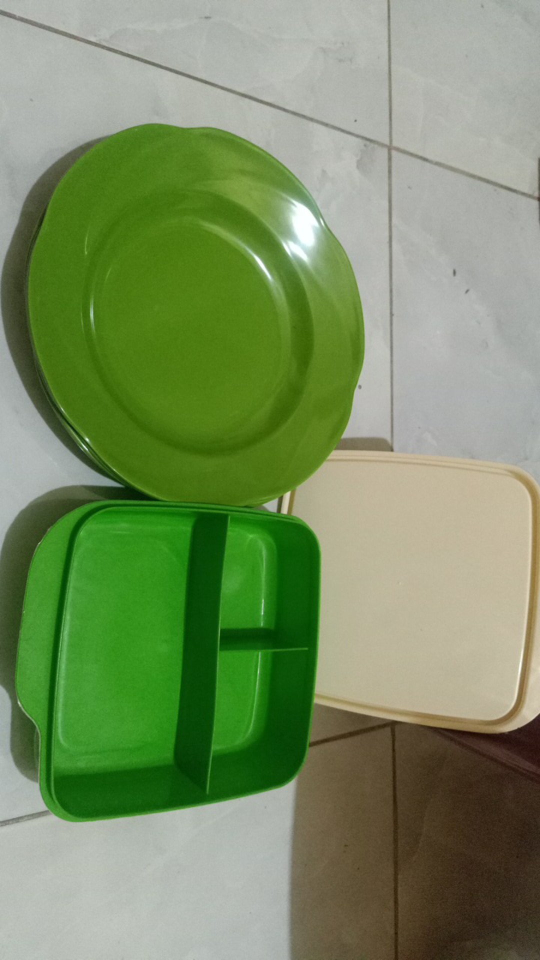 Piring Melamin Bunga Unica M6108