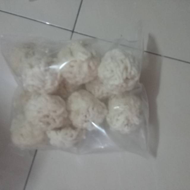 

Krupuk kemplang bundar