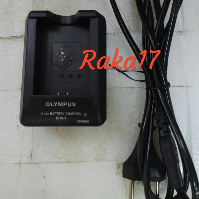 CHARGER CAMERA OLYMPUS PEN E P1 P2 P3