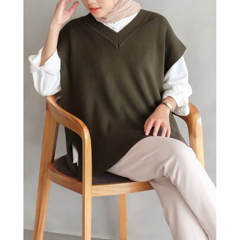 Ryu Vest Army by Cottonary