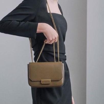 [Hemat Terkini]TAS WANITA CK METRO DOUBLE LINK CHAIN STRAP CROSSBODY - 752#