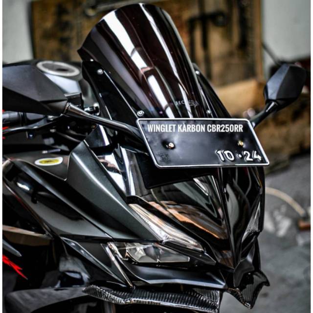 WINGLET CBR 250RR WINDSCREN CBR 250RR WINGLET CBR 250RR WINGLET KARBON KEVLAR CBR250RR