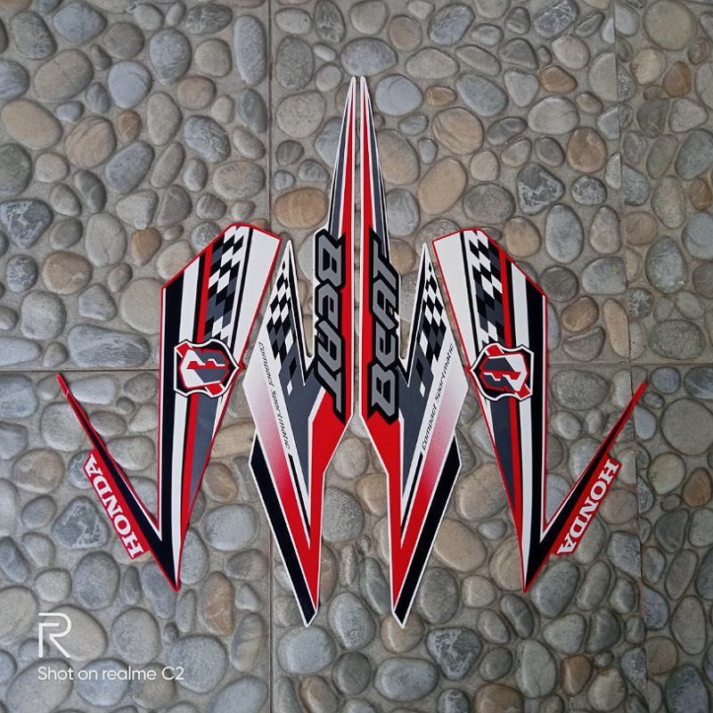 stiker striping motor beat esp 2018 putih merah