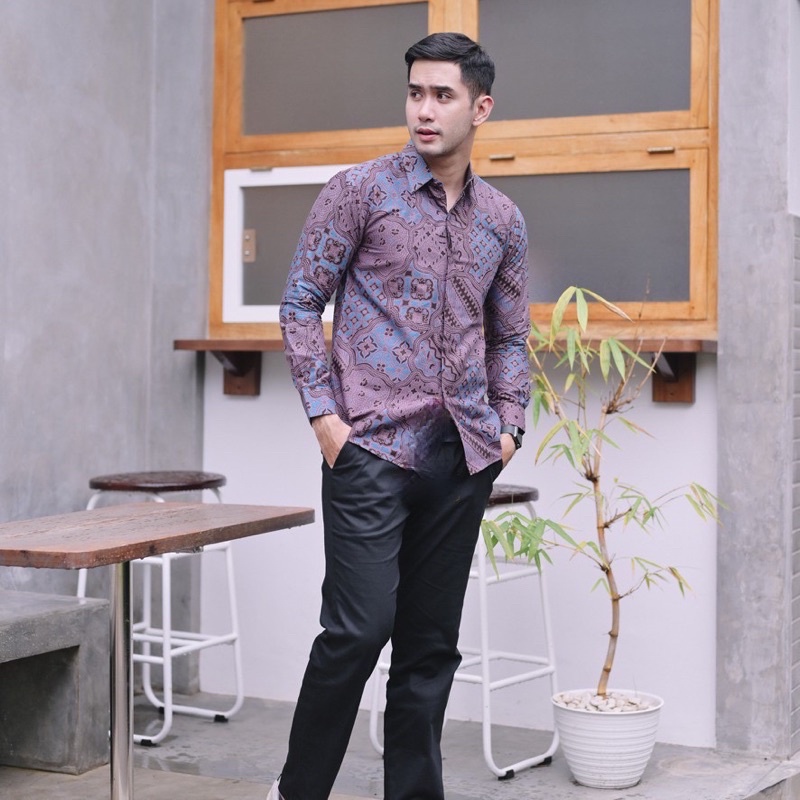 BAJU BATIK PRIA PREMIUM  MOTIF TERLARIS UNGU SEKAR-1