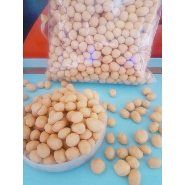 

Kacang Atom oven kemasan 500 gram merek SP