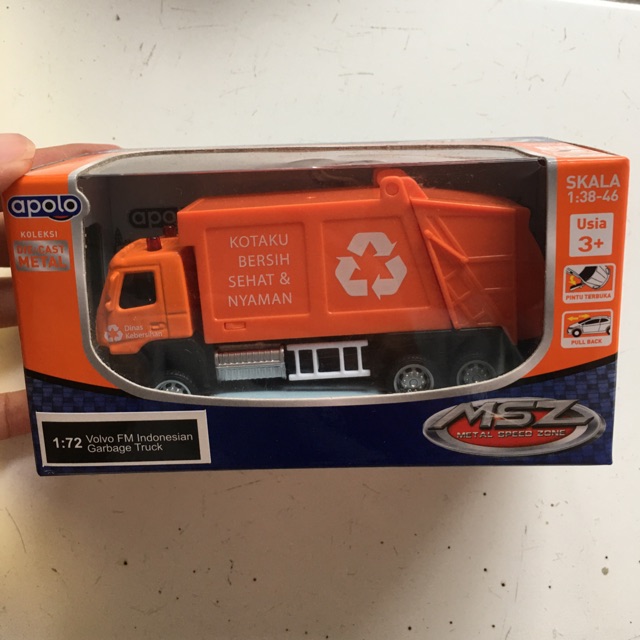 Apolo volvo fm indonesian garbage truck diecast truk sampah