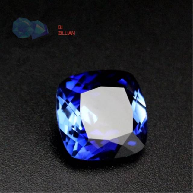 Permata Blue Safir Cushion Square Color Corundum Synthetic 9 mohs