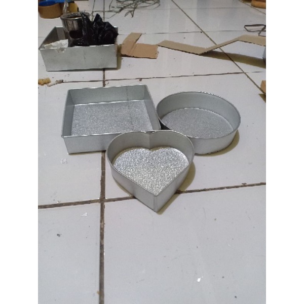 Loyang kue isi 3 pcs bulat kotak love mini tebal anti lengket baking pan