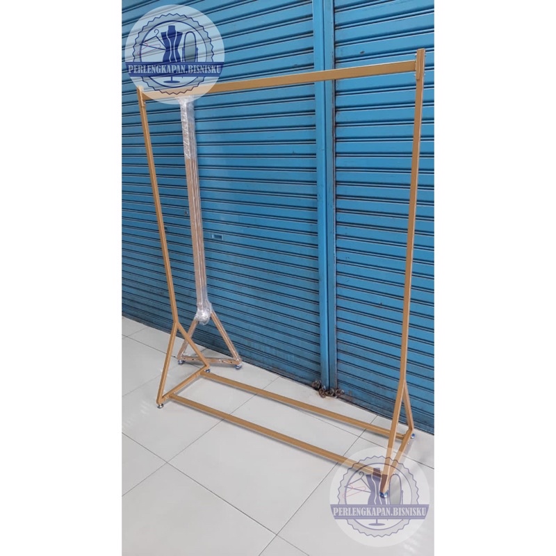 GAWANG GANTUNGAN DISPLAY BAJU GOLD EMAS