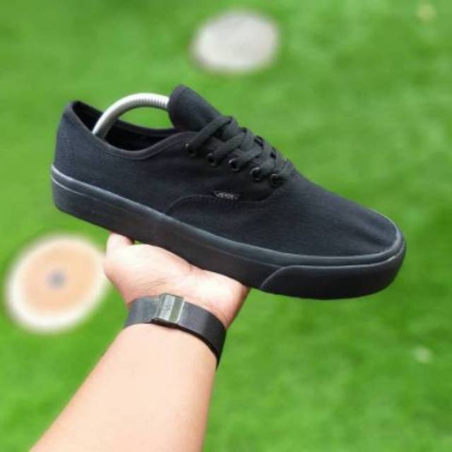  SEPATU  VANS  AUTHENTIC FULL BLACK HITAM  POLOS  WHITE PUTIH 