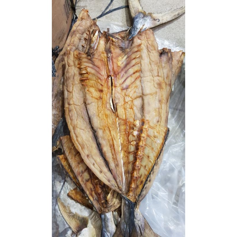 

Ikan Talang Jambal Asin - Yam Pou - Jan Pu - Jan Phu per 1 ekor