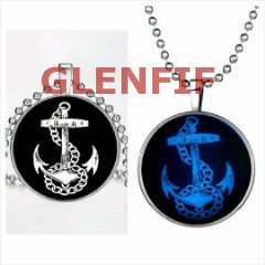 Kalung Liontin Glow in The Dark - JANGKAR