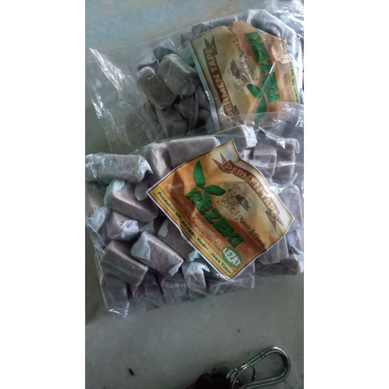 

Permen tape dan permen wajik kletik REZEKI