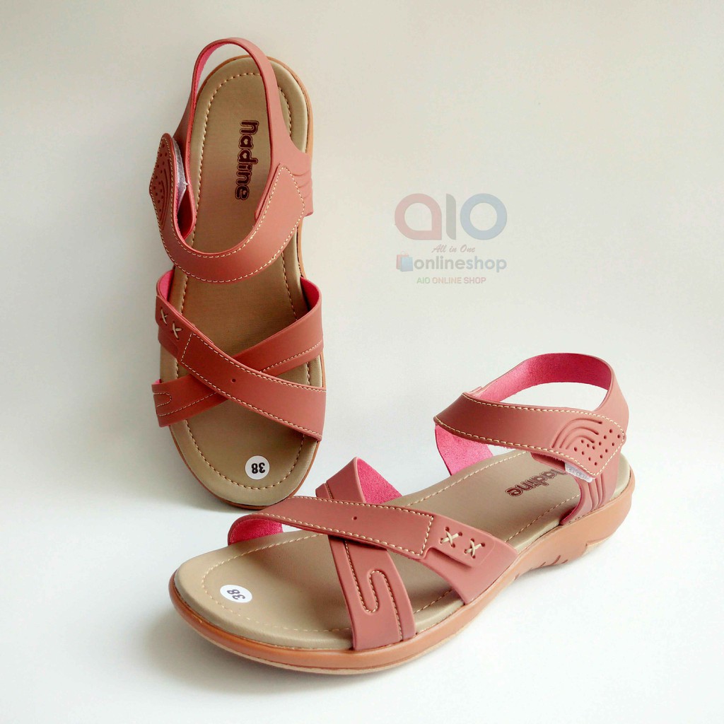 Nadine Sandal Let 37-40 Kulit Flat Wanita Fashion Slop Tali Casual Perempuan 2 Cm Kulit Sintetis N06