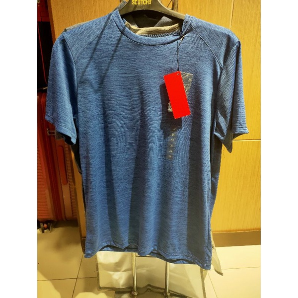 kaos pria dari brand crater barang original dari matahari dept.store