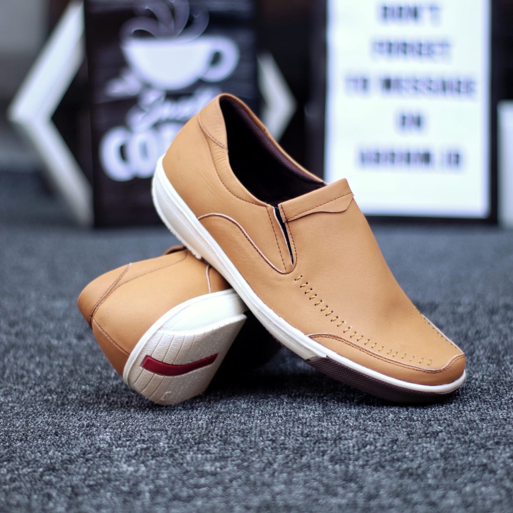 Sepatu Kulit Slip On Kerja Pria - Abra Sanver