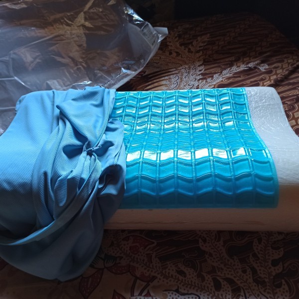 Bantal TERAPI bantal leher terapi Memory Foam Cool Gel / Kepala / Leher