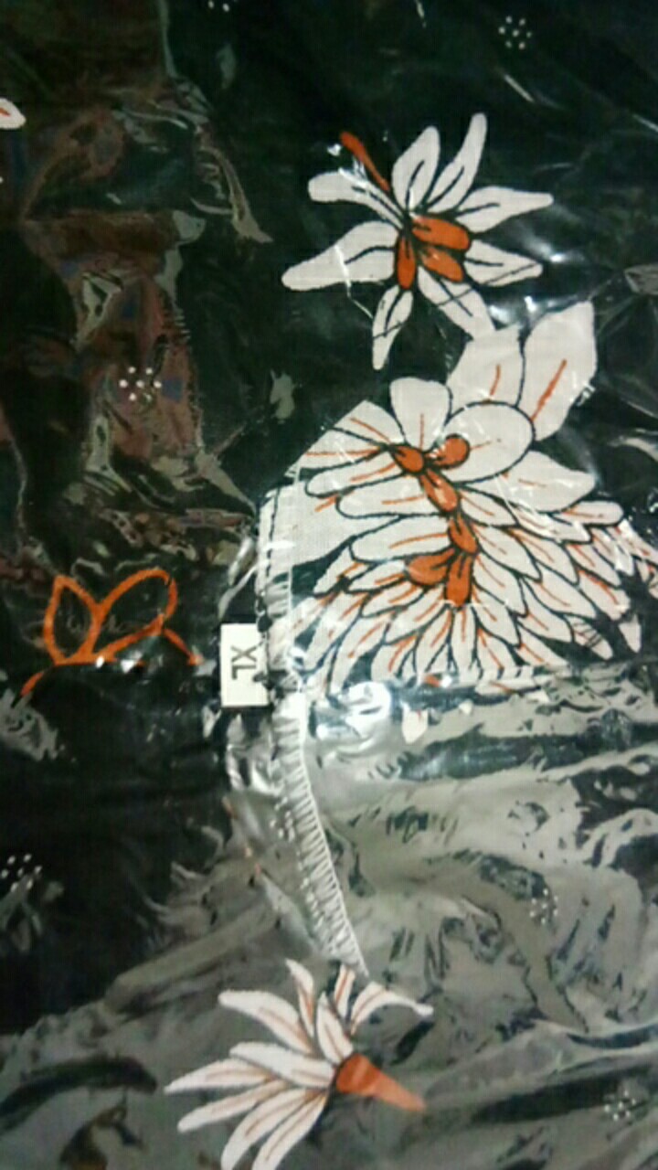 Maura Couple. Sania Ruffle Batik Couple