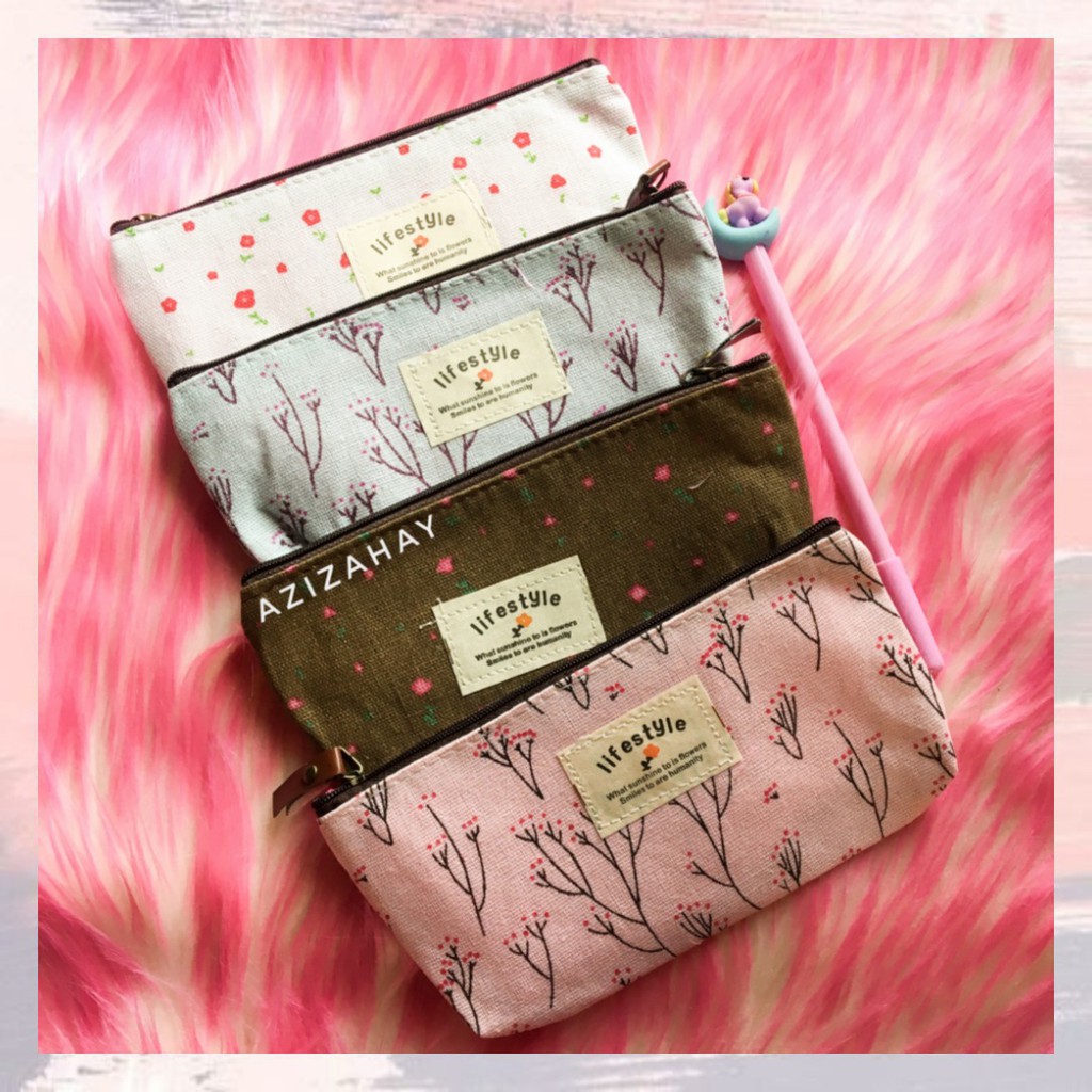 

Tempat Pensil Floral 1 (Pencil Case)
