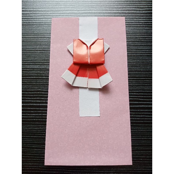 

Amplop Pink Dress Origami Red