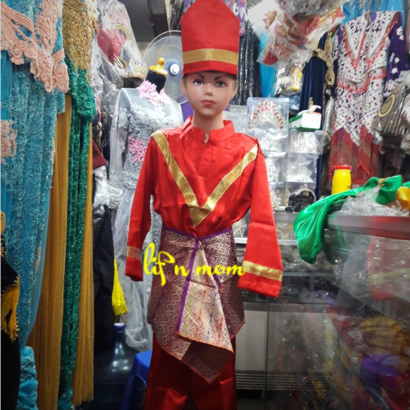 Baju adat Padang Anak Laki
