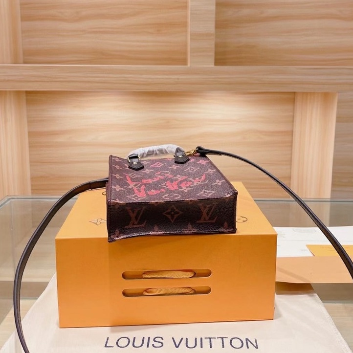 L Vuitton Oñthègø Motif 8801 Ada no Seri ♡Free Sarung +BubbleWrap♡