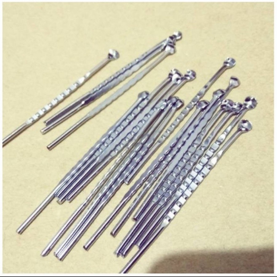 KOREK KUPING BESI KECIL NEWSTAR / ALAT PEMBERSIH TELINGA / KOREK KUPING BESI CHROOM NEWSTAR